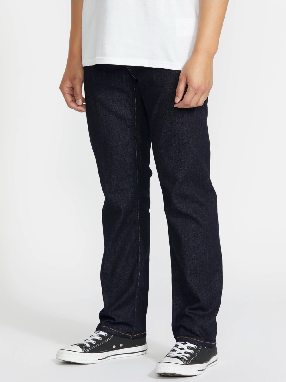Volcom Viera Slim Straight Size 32 New no tag